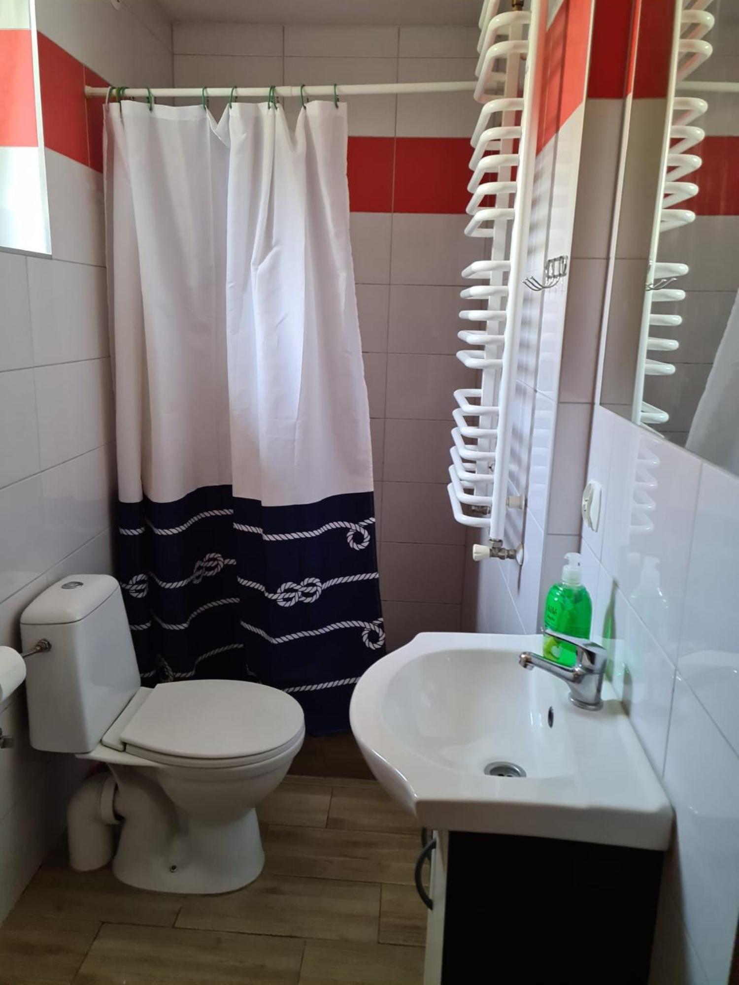 Alfa Noclegi Jędrzejów Exterior foto
